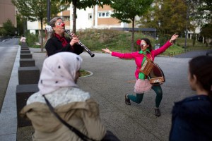 déambulation clown musique
